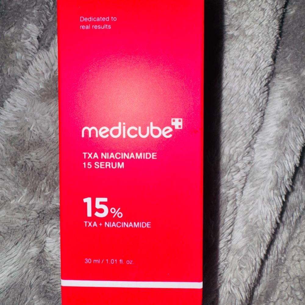 Medicube TXA Niacinamide 15% Serum — Red Brightening Treatment